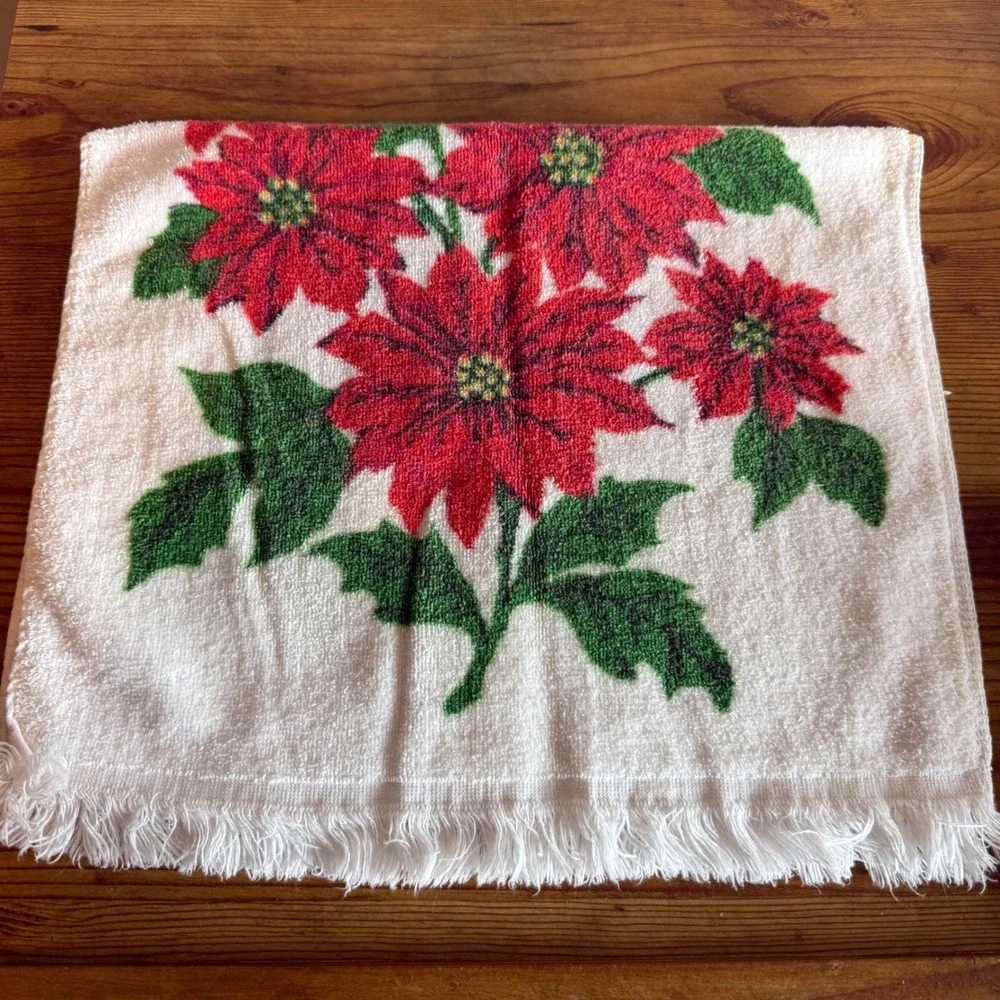 Set of‎ 6 Vintage Retro Christmas Holiday Towels Poinsettia Candle Wreath